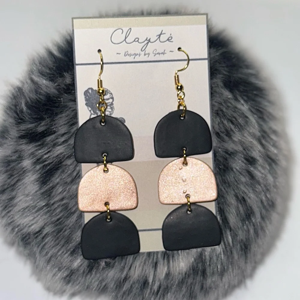 Polymer clay earrings 🖤